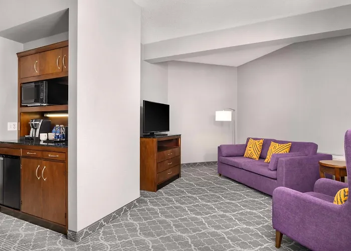 Hilton Garden Inn Calgary Airport